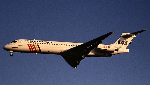 Scandinavian Airlines (SAS) McDonnell Douglas MD-87. Photo by Dean Morley.