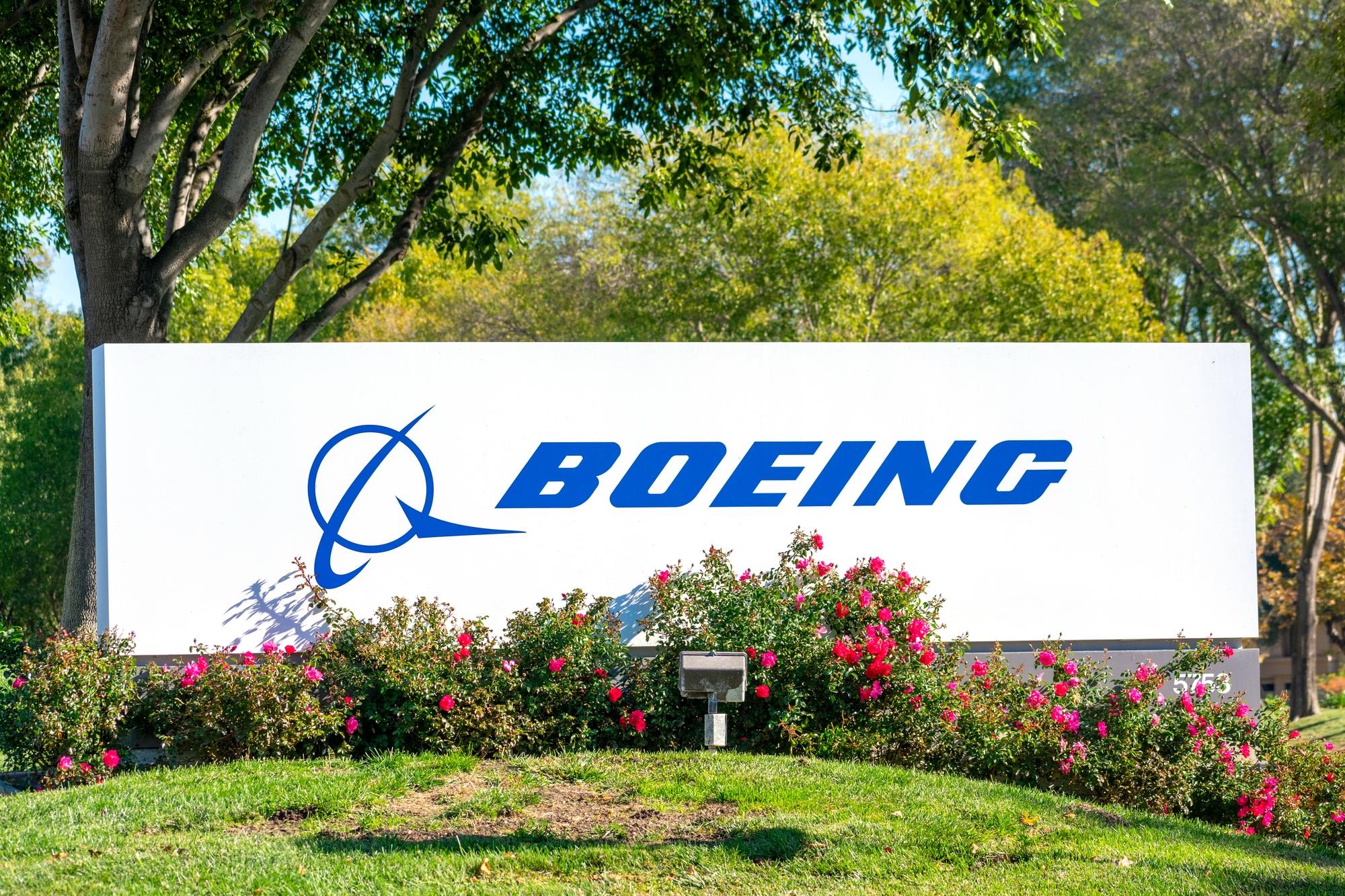 Fear of Landing – Former 737 MAX Chief Technical Pilot Indicted for Fraud